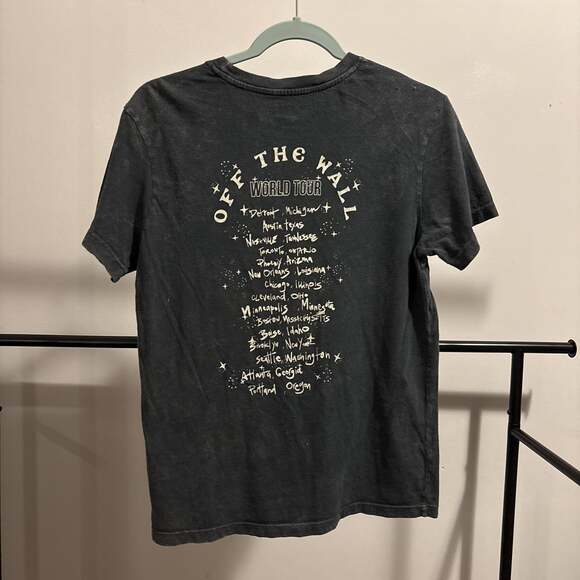 Vans - Picture 2 of 2